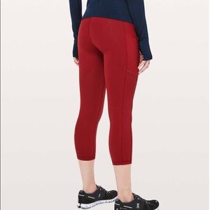 Lululemon Crop leggings size 6
